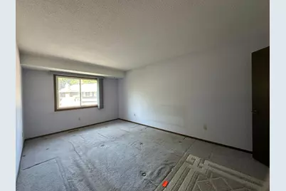 11232 Vessey Circle, Bloomington, MN 55437 - Photo 9