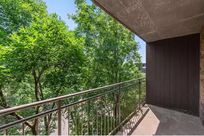 210 W Grant St #607, Minneapolis, MN 55403 - Photo 11