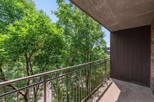 210 W Grant St, Minneapolis, MN 55403 - Photo 11