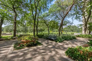 210 W Grant St, Minneapolis, MN 55403 - Photo 27