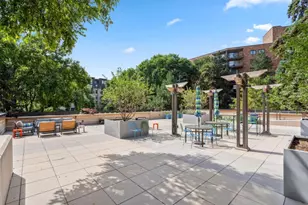 210 W Grant St, Minneapolis, MN 55403 - Photo 25