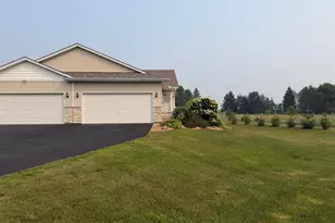 38260 Explorer Cir, North Branch, MN 55056 - Photo 3