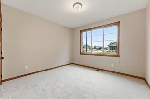 7022 Northwood Ln, Saint Cloud, MN 56303 - Photo 13