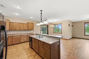 7022 Northwood Ln, Saint Cloud, MN 56303 - Photo 7