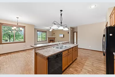 7022 Northwood Lane, Saint Cloud, MN 56303 - Photo 5