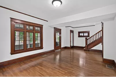 2162 Dayton Avenue, Saint Paul, MN 55104 - Photo 9
