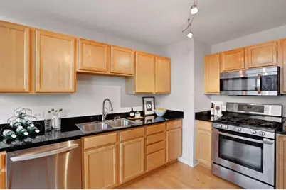 929 Portland Ave #1212, Minneapolis, MN 55404 - Photo 9