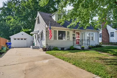1007 11th Avenue NE, Rochester, MN 55906 - Photo 1