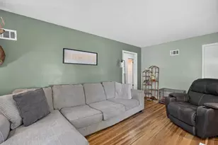 1007 11th Ave NE, Rochester, MN 55906 - Photo 7