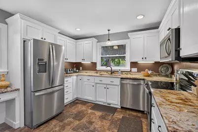 1007 11th Avenue NE, Rochester, MN 55906 - Photo 31