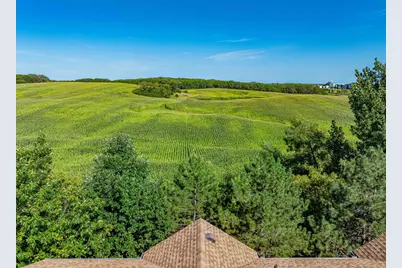 7657 Primrose Place, Chanhassen, MN 55317 - Photo 5