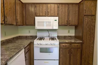 3781 Brookdale Circle N, Brooklyn Park, MN 55443 - Photo 7
