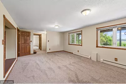 2720 Silver Fox Road, White Bear Lake, MN 55110 - Photo 29