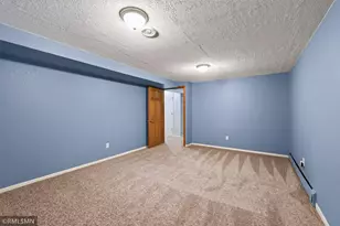 2720 Silver Fox Rd, White Bear Lake, MN 55110 - Photo 33
