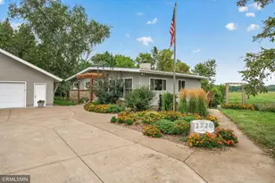 2720 Silver Fox Rd, White Bear Lake, MN 55110 - Photo 1