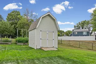 9024 Nevada Ave N, Brooklyn Park, MN 55445 - Photo 27