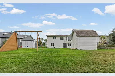9024 Nevada Avenue N, Brooklyn Park, MN 55445 - Photo 29