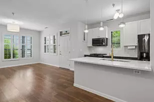 2566 Ellis Ave, Saint Paul, MN 55114 - Photo 5