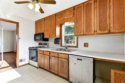 548 82nd Avenue NE, Spring Lake Park, MN 55432 - Photo 11