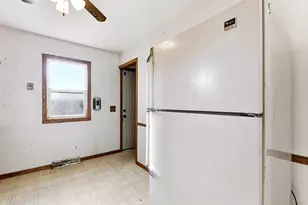 548 82nd Ave NE, Spring Lake Park, MN 55432 - Photo 13