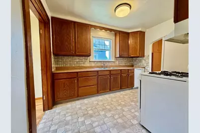 509 E Vernon Avenue, Fergus Falls, MN 56537 - Photo 11