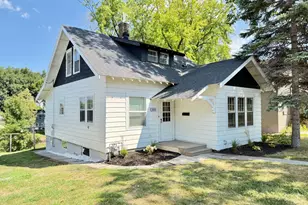 509 E Vernon Ave, Fergus Falls, MN 56537 - Photo 1