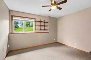 10776 Lyndale Bluffs Trail, Bloomington, MN 55420 - Photo 25