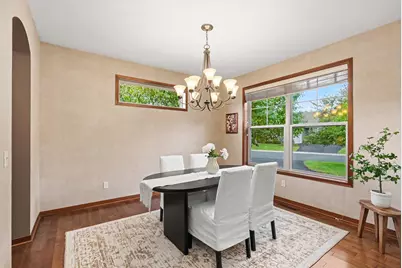 10776 Lyndale Bluffs Trail, Bloomington, MN 55420 - Photo 21