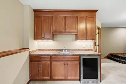 10776 Lyndale Bluffs Trail, Bloomington, MN 55420 - Photo 35