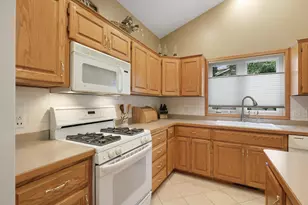 18949 Embry Ave, Farmington, MN 55024 - Photo 5