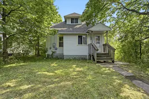 1565 7th St E, Saint Paul, MN 55106 - Photo 3
