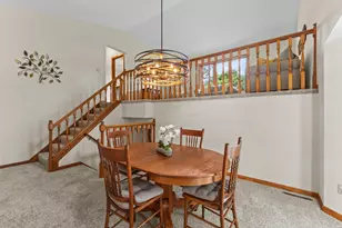 987 Kettle Creek Rd, Eagan, MN 55123 - Photo 7