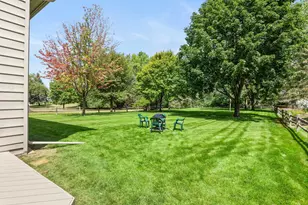 987 Kettle Creek Rd, Eagan, MN 55123 - Photo 41