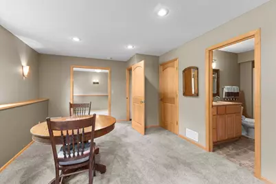 987 Kettle Creek Road, Eagan, MN 55123 - Photo 23