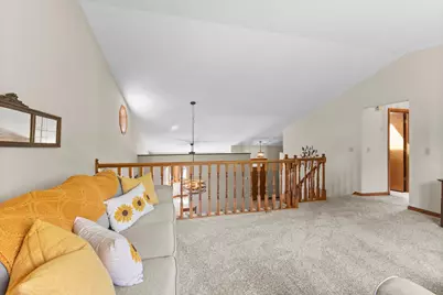 987 Kettle Creek Road, Eagan, MN 55123 - Photo 9