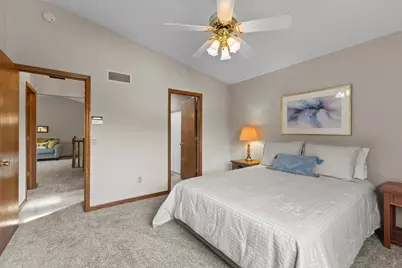 987 Kettle Creek Road, Eagan, MN 55123 - Photo 11