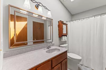 987 Kettle Creek Road, Eagan, MN 55123 - Photo 17