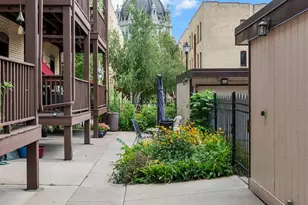 294 Dayton Ave, Saint Paul, MN 55102 - Photo 33