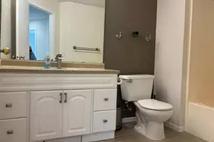4856 Helena Ln N, Oakdale, MN 55128 - Photo 7