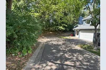 4856 Helena Lane N #11, Oakdale, MN 55128 - Photo 23