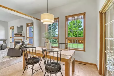 555 Queens Court, Moorhead, MN 56560 - Photo 25