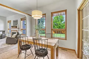 555 Queen's Ct, Moorhead, MN 56560 - Photo 25