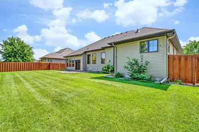 555 Queens Court, Moorhead, MN 56560 - Photo 67
