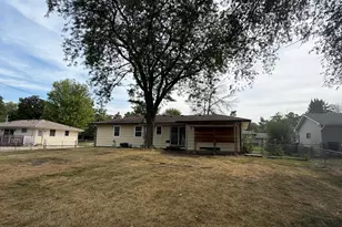 1701 Dixon Dr, Saint Paul Park, MN 55071 - Photo 3