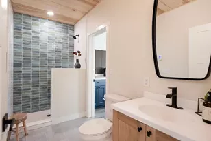 116 E Lakeview Dr, Silver Bay, MN 55614 - Photo 19
