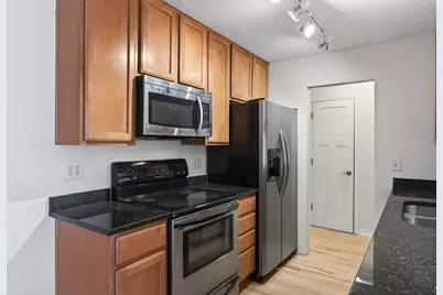 821 Douglas Avenue #204, Minneapolis, MN 55403 - Photo 7