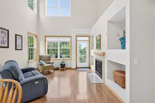 18057 Kindred Ct, Lakeville, MN 55044 - Photo 7