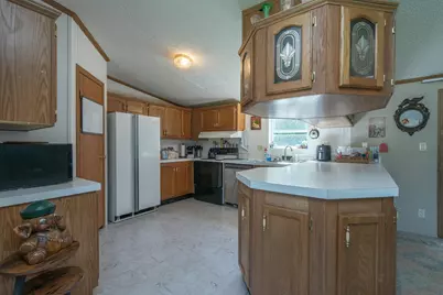 145 S 2nd Avenue, Warba, MN 55793 - Photo 7