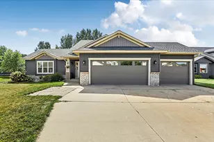 2610 Ocarina Dr, Sauk Rapids, MN 56379 - Photo 1