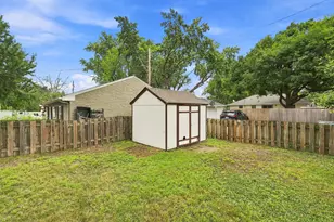 4500 Ewing Ave N, Robbinsdale, MN 55422 - Photo 17